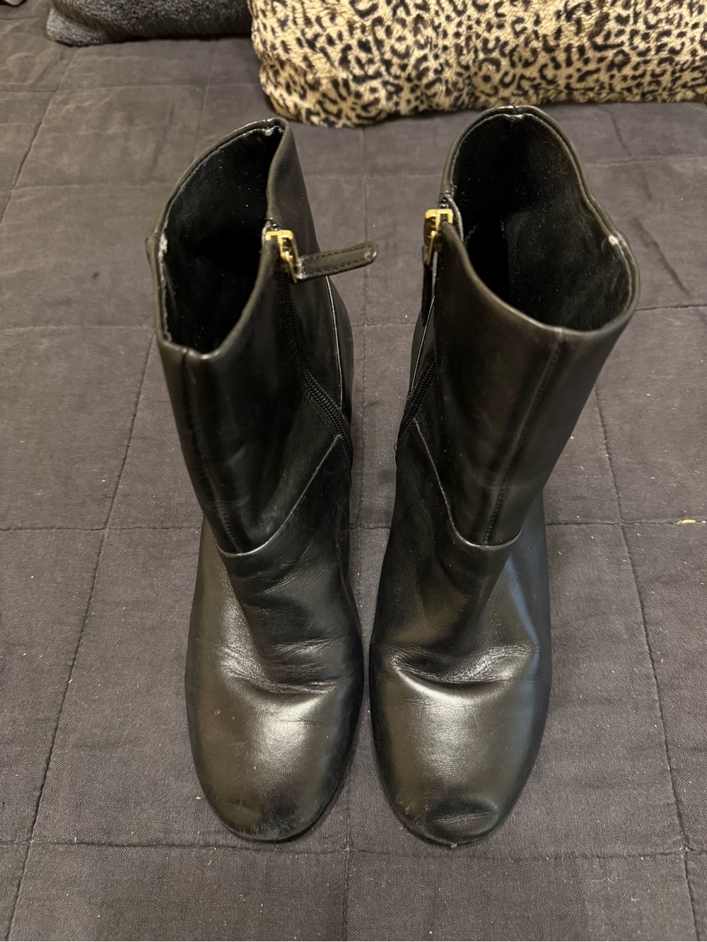Nine West Black Leather Ankle Boots with Gold Button Detail - Picture 3 of 6